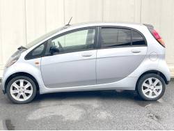 アイ Ｇの中古車画像