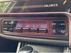 オーリス １５０Ｘの中古車画像