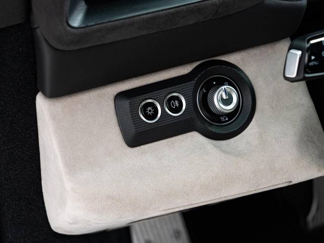 マセラティ ＭＣ２０ ベースグレード 0.2万Km 2,797.3万円(愛知県)[892]の中古車詳細