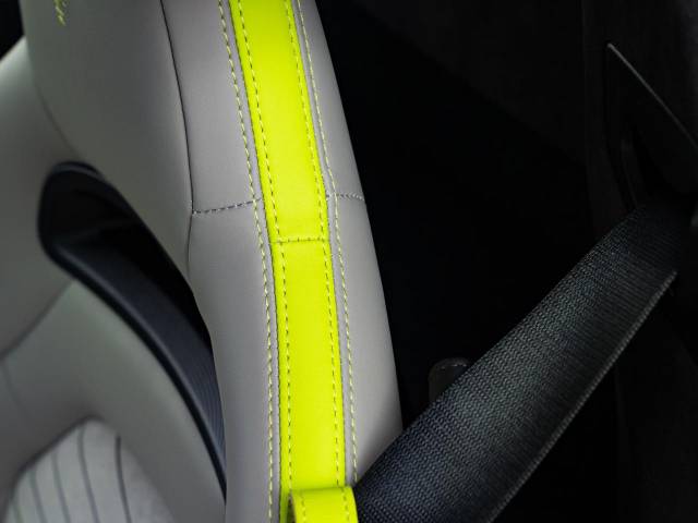 マセラティ ＭＣ２０ ベースグレード 0.2万Km 2,797.3万円(愛知県)[892]の中古車詳細