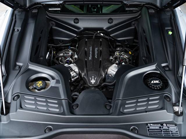 マセラティ ＭＣ２０ ベースグレード 0.2万Km 2,797.3万円(愛知県)[892]の中古車詳細