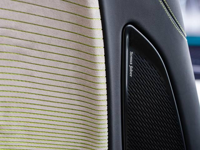 マセラティ ＭＣ２０ ベースグレード 0.2万Km 2,797.3万円(愛知県)[892]の中古車詳細