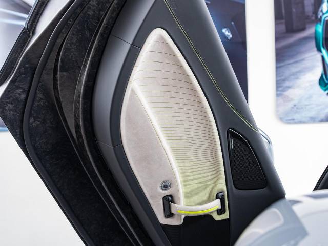 マセラティ ＭＣ２０ ベースグレード 0.2万Km 2,797.3万円(愛知県)[892]の中古車詳細