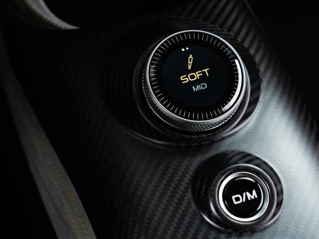 マセラティ ＭＣ２０ ベースグレード 0.2万Km 2,797.3万円(愛知県)[892]の中古車詳細