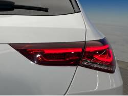 ＣＬＡクラス シューティングブレーク ＣＬＡ２００ｄ シューティングブレーク ＡＭＧラインパッケージの中古車画像