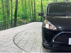 シエンタ ハイブリッドＸの中古車画像