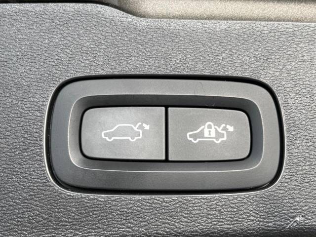 ボルボ Ｖ６０ Ｔ５ インスクリプション 3.4万Km (大阪府)[444]の中古車詳細