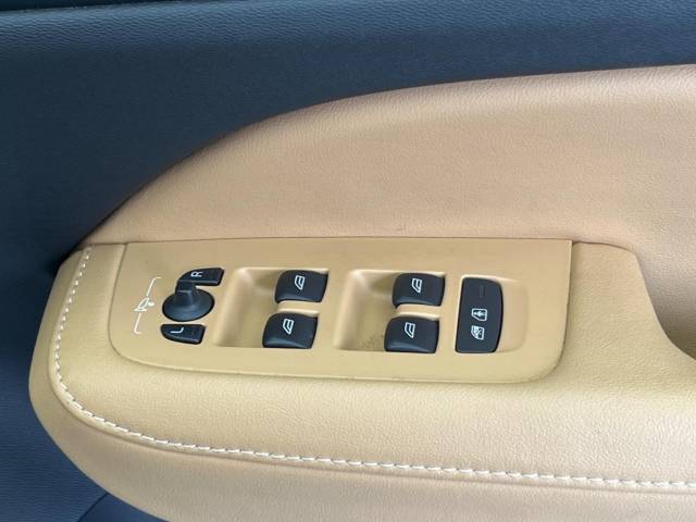 ボルボ Ｖ６０ Ｔ５ インスクリプション 3.4万Km (大阪府)[444]の中古車詳細