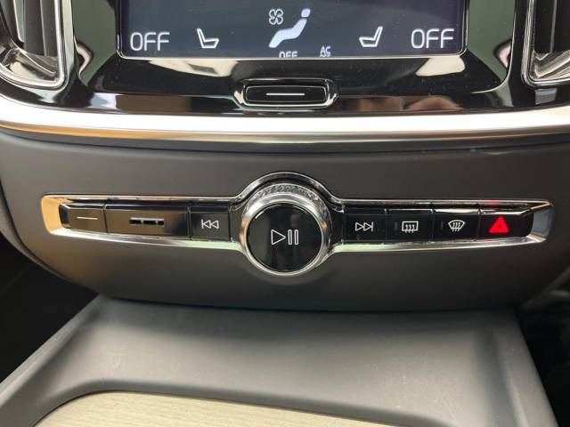 ボルボ Ｖ６０ Ｔ５ インスクリプション 3.4万Km (大阪府)[444]の中古車詳細