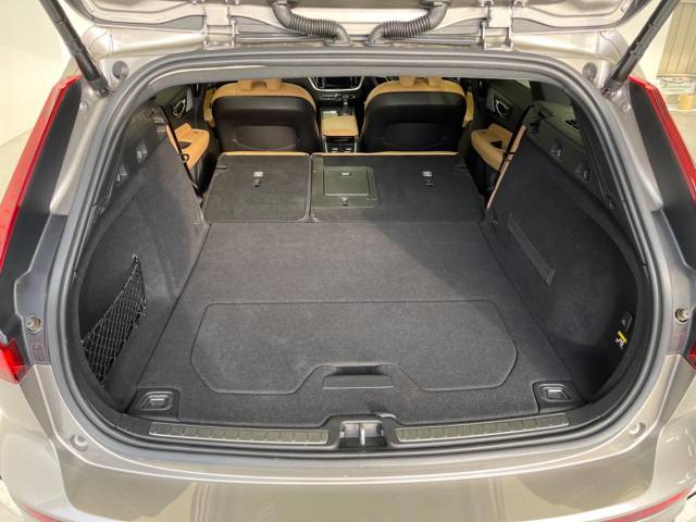 ボルボ Ｖ６０ Ｔ５ インスクリプション 3.4万Km (大阪府)[444]の中古車詳細