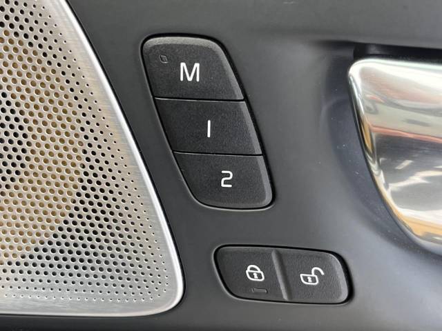 ボルボ Ｖ６０ Ｔ５ インスクリプション 3.4万Km (大阪府)[444]の中古車詳細