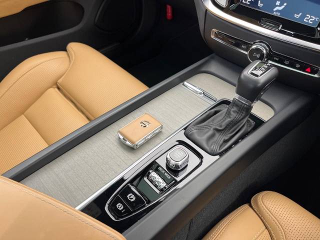 ボルボ Ｖ６０ Ｔ５ インスクリプション 3.4万Km (大阪府)[444]の中古車詳細