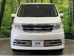 セレナ【特別・限定】ライダーS（日産）[CVT（無段変速車）]の