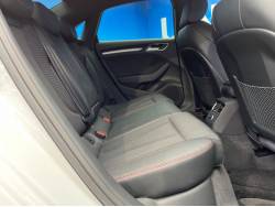 Ｓ３セダン ベースグレードの中古車画像