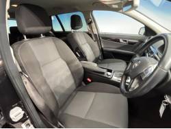 Ｃクラスステーションワゴン Ｃ２００ ブルーエフィシェンシー ステーションワゴンの中古車画像