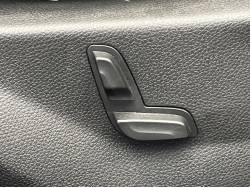 Ｃクラスステーションワゴン Ｃ２００ ブルーエフィシェンシー ステーションワゴンの中古車画像