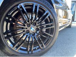 5シリーズ【特別・限定】523iツーリング ブラックアウト（BMW