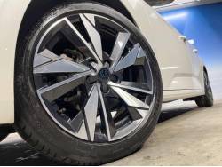 ３０８ アリュールの中古車画像