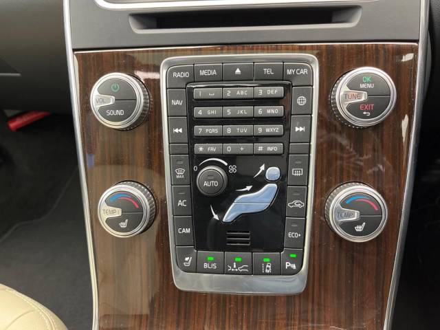 ボルボ Ｖ６０ クロスカントリー Ｄ４ クラシック 3.9万Km (大阪府)[518]の中古車詳細