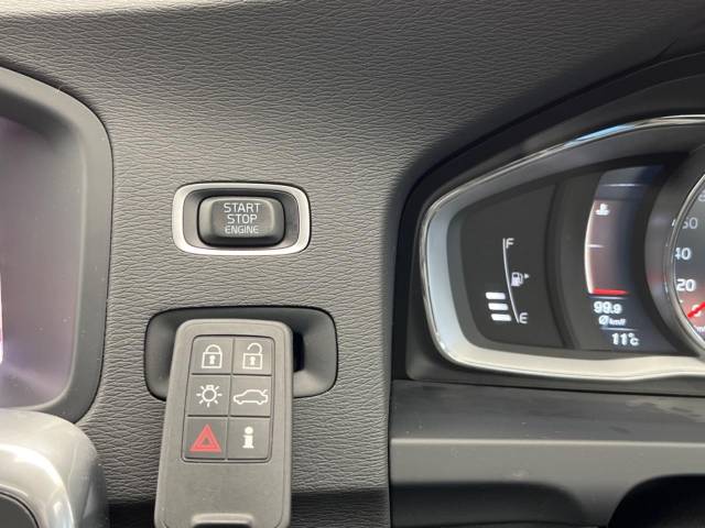 ボルボ Ｖ６０ クロスカントリー Ｄ４ クラシック 3.9万Km (大阪府)[518]の中古車詳細