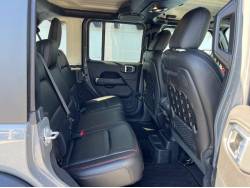 ジープ・ラングラーアンリミテッド ルビコンの中古車画像