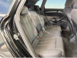 Ａ３ スポーツバック３０ＴＦＳＩ スポーツ シグネチャーエディションの中古車画像