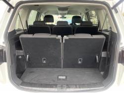 ゴルフトゥーラン ＴＳＩ コンフォートラインテックエディションの中古車画像