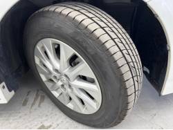 プリウスＰＨＶ Ｓの中古車画像