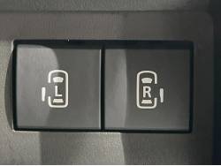 デリカＤ：２ カスタムハイブリッドＭＶ 全方位カメラ付ナビパッケージの中古車画像