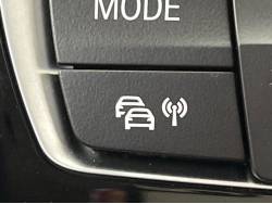 ３シリーズ ３２０ｉ ｘＤｒｉｖｅ ラグジュアリーの中古車画像