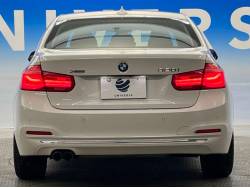 ３シリーズ ３２０ｉ ｘＤｒｉｖｅ ラグジュアリーの中古車画像