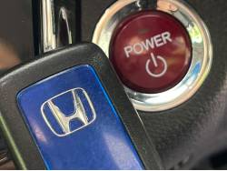 ヴェゼル ハイブリッドの中古車画像