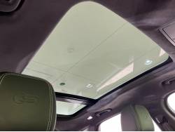 Ｆペイス Ｓの中古車画像