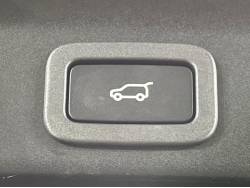 Ｆペイス Ｓの中古車画像