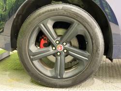 Ｆペイス Ｓの中古車画像