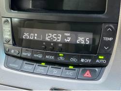 ヴェルファイア ２．４Ｘ サイドリフトアップシート装着車の中古車画像