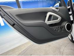 スマートフォーツークーペ ＢＲＡＢＵＳ エクスクルーシブの中古車画像