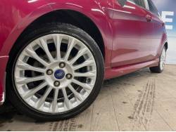 フィエスタ １．０エコブーストの中古車画像