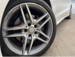 Eクラス E250 クーペ（メルセデス・ベンツ）[7AT]の