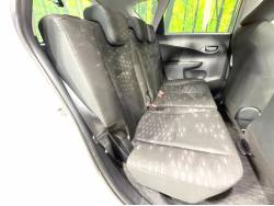 ラクティス Ｘの中古車画像