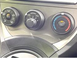 ラクティス Ｘの中古車画像