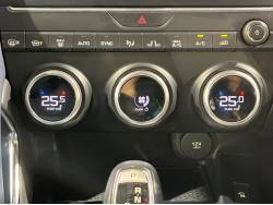 Ｅペイス Ｒ‐ダイナミック ＳＥ ２５０ＰＳの中古車画像