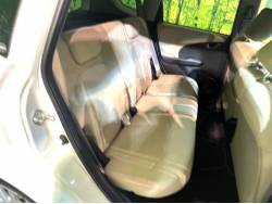 フィット Ｘの中古車画像