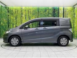 フリードスパイクハイブリッド ハイブリッドの中古車画像