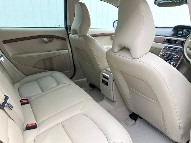 ボルボ Ｖ７０ Ｔ５ ＳＥ 2.1万Km (神奈川県)[132]の中古車詳細