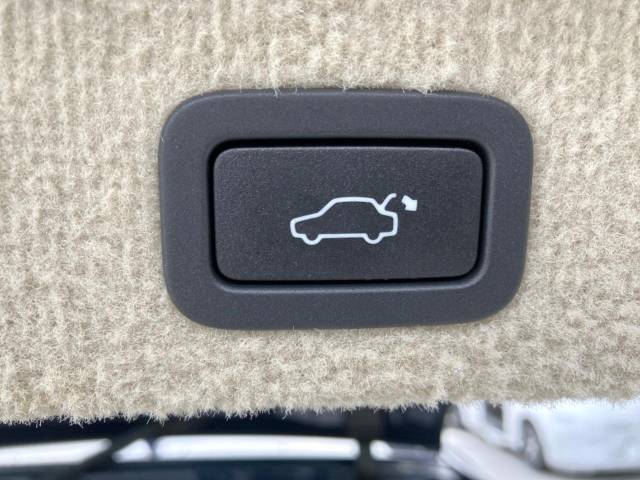 ボルボ Ｖ７０ Ｔ５ ＳＥ 2.1万Km (神奈川県)[132]の中古車詳細