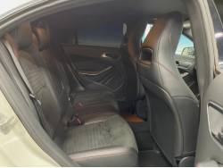 ＣＬＡクラス ＣＬＡ１８０ エディションブラックの中古車画像