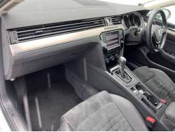 パサートヴァリアント ＴＳＩエレガンスラインの中古車画像