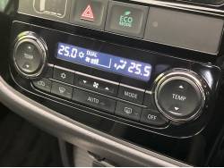 アウトランダーＰＨＥＶ Ｓエディションの中古車画像