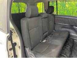 アイシス プラタナ Ｖセレクションの中古車画像